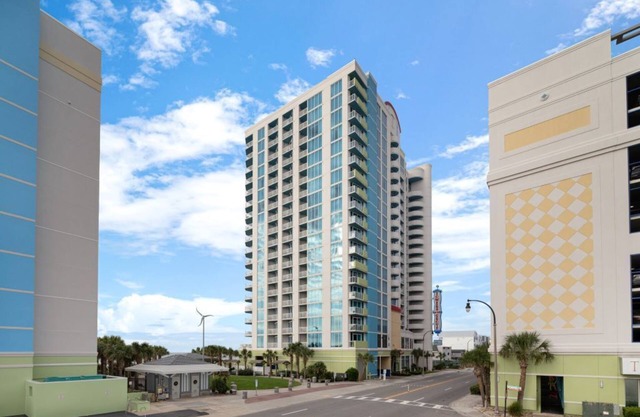 2 Bedroom Deluxe suite in the heart of Myrtle Beach.