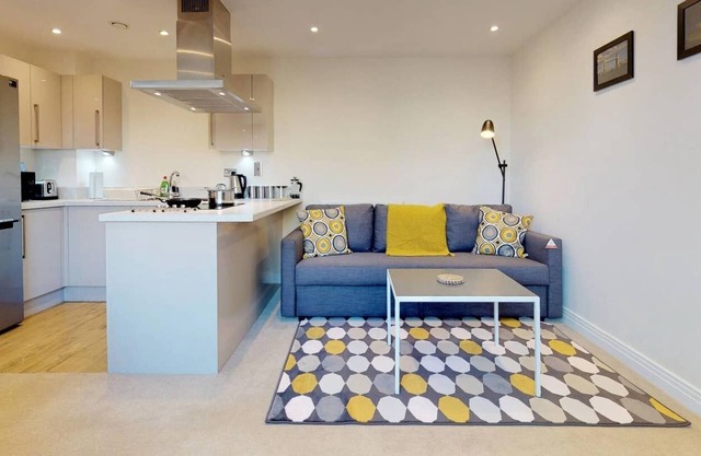 Appartement entier de 2 chambres et parking gratuit