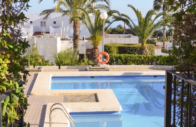 Superbe et moderne maison de luxe de 2 chambres avec de belles vues sur la mer