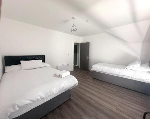 2 Bedroom Flat in Marlborough House Cardiff Centre