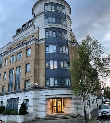 2 Bedroom Flat with 24 7 security and concierge