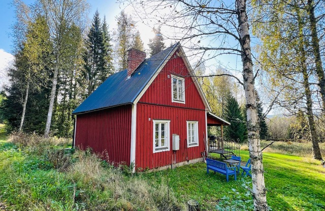 2 bedroom gorgeous home in Rottneros