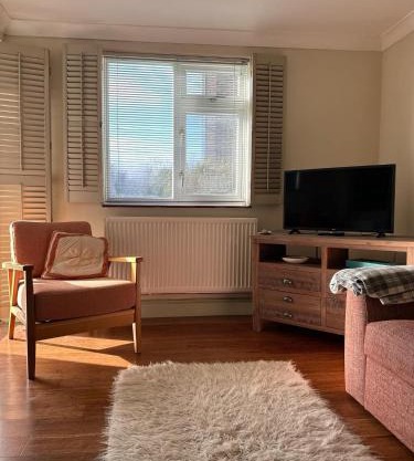 2 Bedroom Ground Floor Flat East Preston 2 Min Walk To Beach