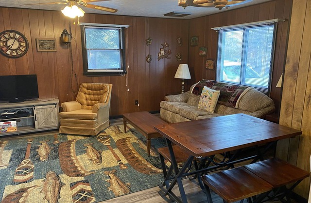 2-bedroom house/cottage Sleeps 6