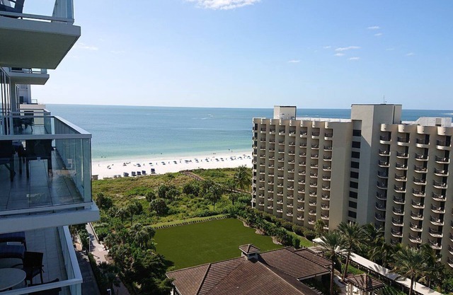 2-Bedroom Island Side at Marriott's Crystal Shores