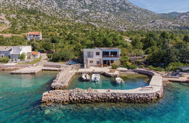 Bel appartement à Ribarica avec WiFi
