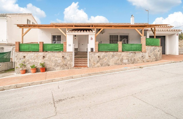 Belle maison de 2 chambres à Carratraca