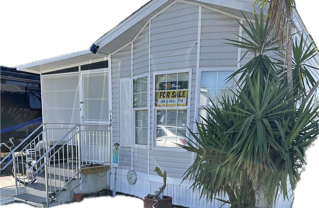 2-BEDROOM - MOBILE HOME in SARASOTA RESORT with WiFi, 2 pools, fitness center