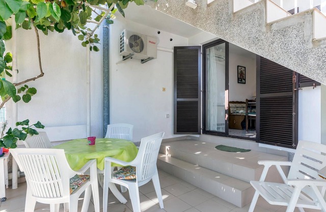 Bel appartement de 2 chambres à Pula