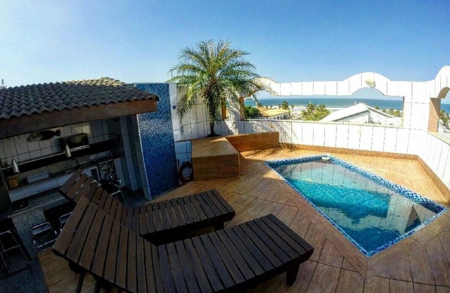2 bedroom penthouse with private outdoor area and sea view!!!