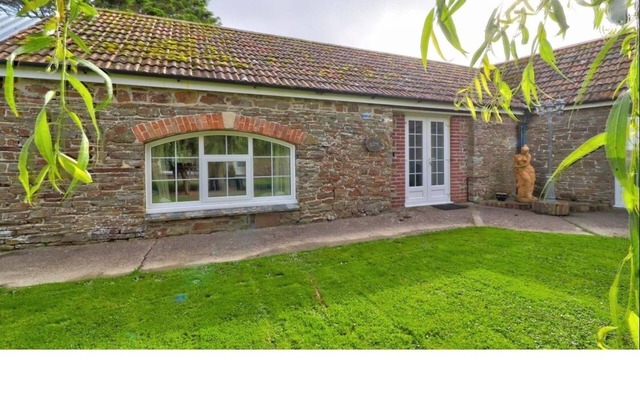 2 bedroom stone built cottage.