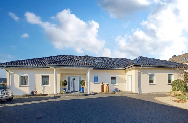 Belle maison de 2 chambres à Arzfeld