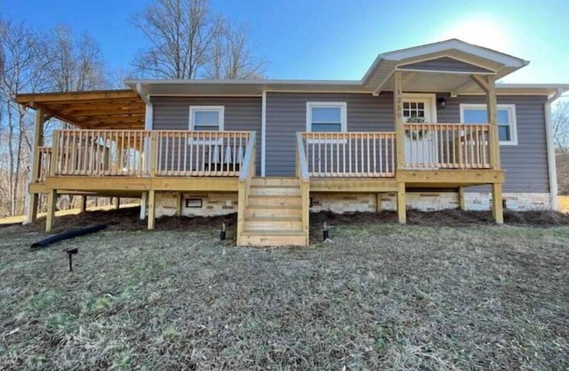 2-bedroom vacation home 11 minutes from The Andy Griffith Museum