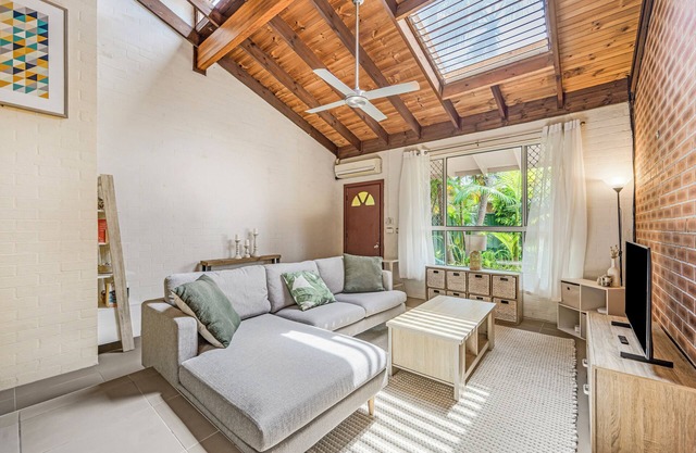 2 Bedroom Villa close to the creek.