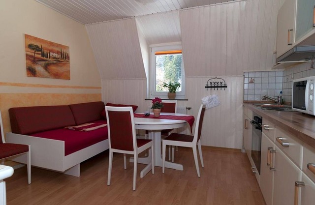2-Bettwohnung *** - Apartment u. Pension M. Schmitz