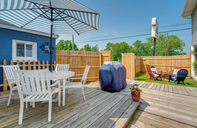 2 Blocks to Beaches: Peaceful Retreat in Lexington