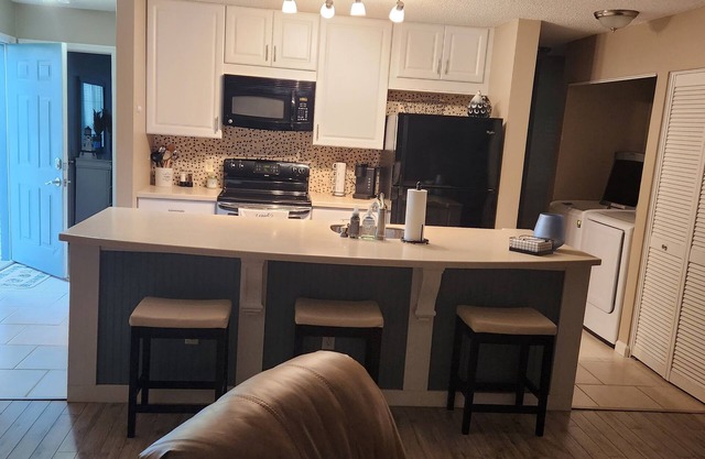 2 Br 2 Ba Condo close to Cherry Grove Beach 2 quiet patios 20 minutes to Myrtle