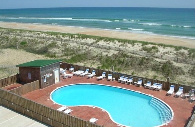 2 BR / 2 BA Hatteras Top Floor Condo Oceanfront