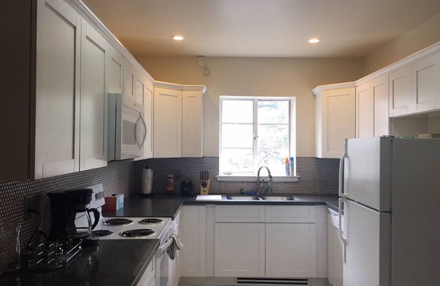 2 BR 2 Bath Apartment in St. Complexe Résidentiel Charles