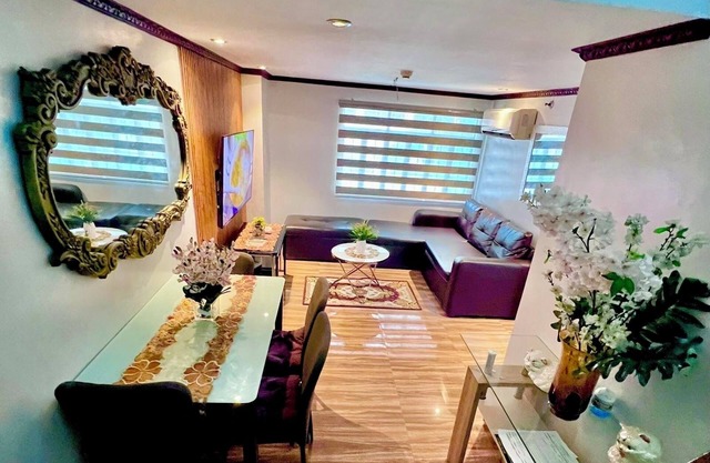 CONDO 2 BR 2BATH entièrement meublé