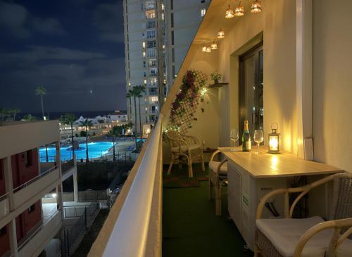 2 BR Apartment with 2 AC, Balcony and Ocean Views