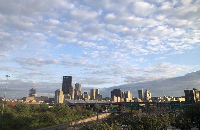 2 Br Urban Loft 1. 1 Mi Pour Downtown Pittsburgh, scénique vue sur la ville, Garage privé