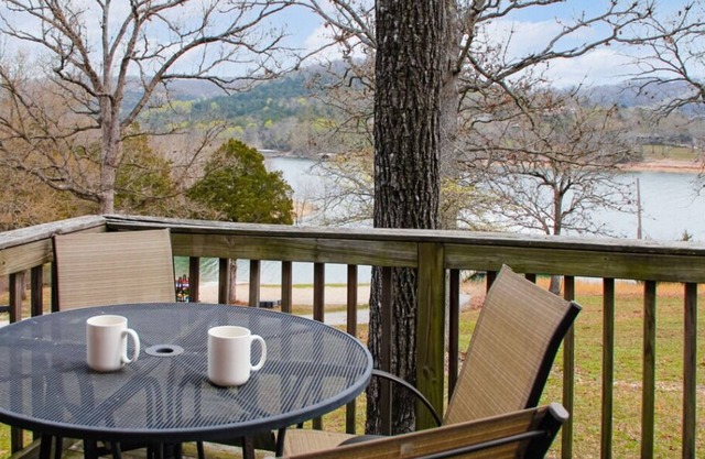2 BR Waterfront Cabin w/ Pool + Swim & Boat dock