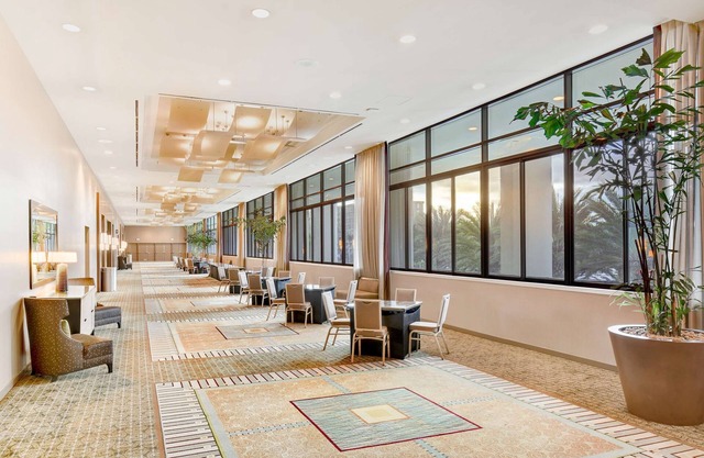 2 Connecting Suites at a 4⭐️ Hotel