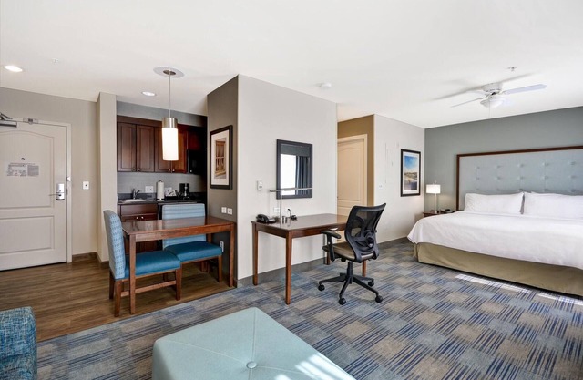 2 Connecting Suites at a Hotel