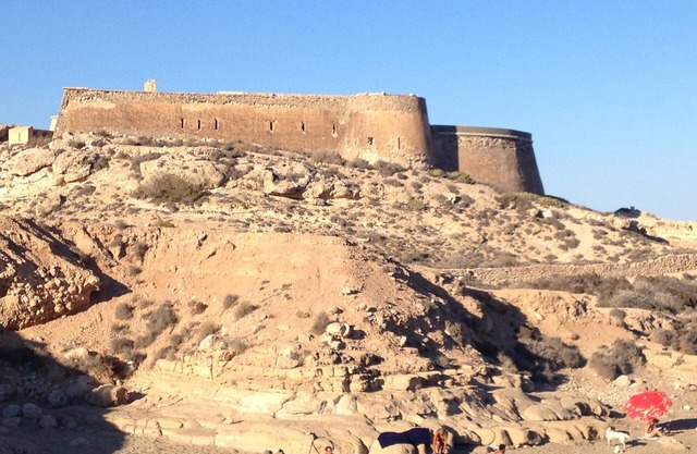 A 2 HEURES DE GRENADE (PARC DE CABO DE GATA) SUPERBE MAISON VUE IMPRENABLE