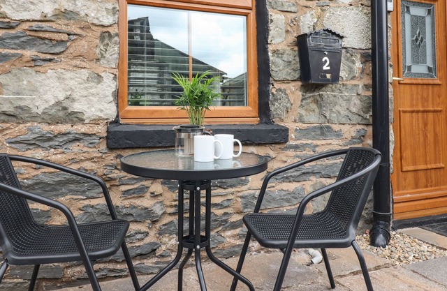 2 Jones Terrace, CERRIGYDRUDION