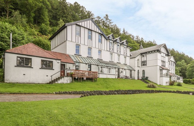 2 Kilmun Court, DUNOON