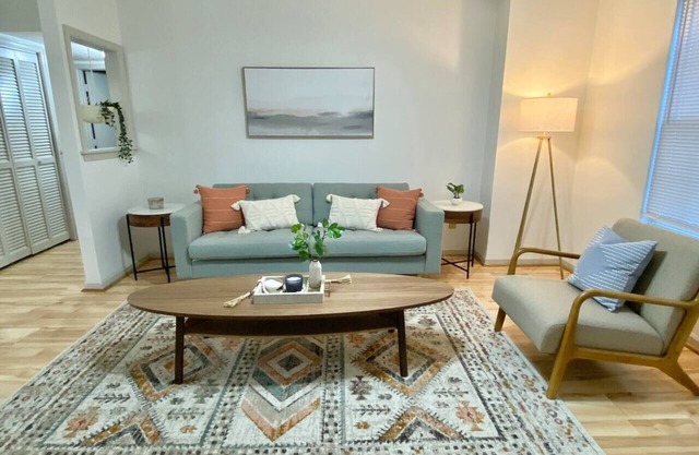 2 King Beds + quiet + ground floor