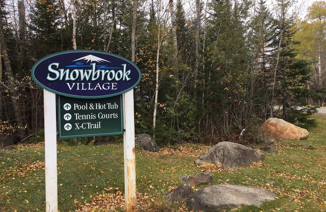Ski In / Ski Out de l'unité finale Snowbrook, 3 BR / 2 BA. plus piscine, sauna et bain à remous