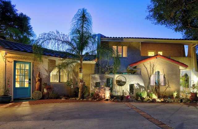 2 Luxury Malibu Homes Sleeps 30