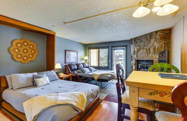 2 Mi to Granby Ranch Granby Vacation Rental!