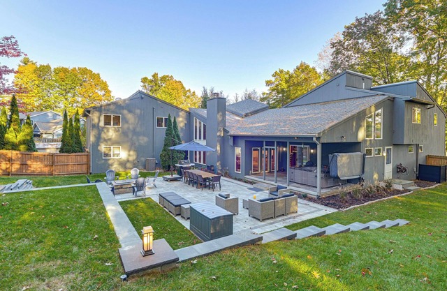 2 Mi to Six Flags: Lake George Home w/ Large Patio