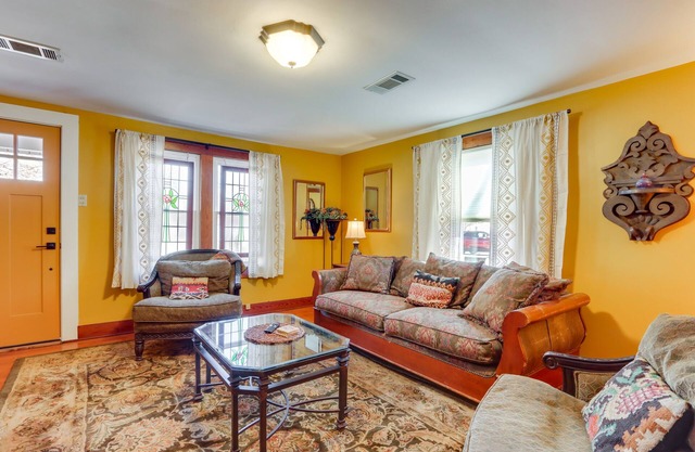 Fayetteville Home w/ Patios Near Town & University