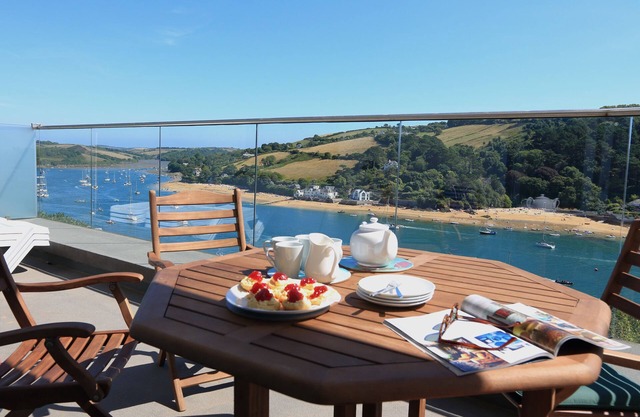 2 Cour Poundstone, SALCOMBE
