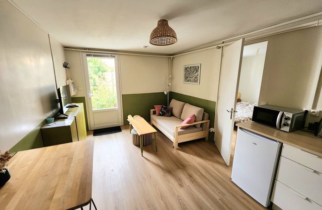 Appartement 2 pièces et jardin