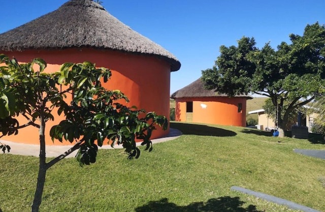 2 roundhuts in Coffee Bay