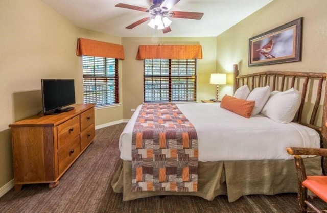 2 Spacious Villas w/ Living Area & Kitchen | Balcony w/ Scenic View