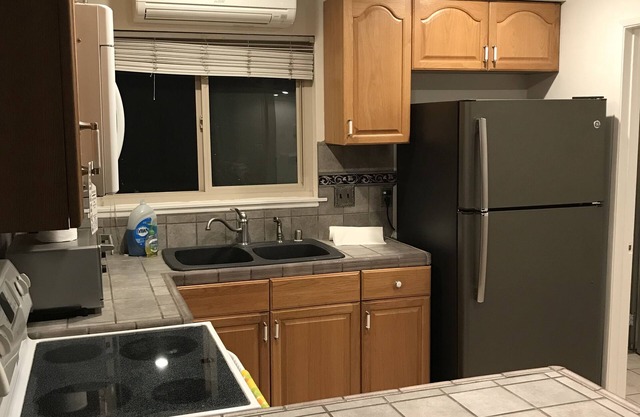 2 Story 2 bedroom 2+ bath home in the heart of OC w/ garage & private yard