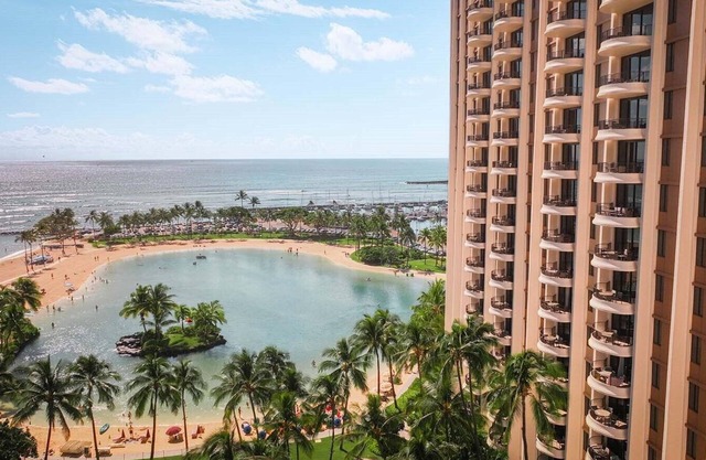 Penthouse 2 étages 3 chambres, 3 salles de bain avec vue sur l'océan - Lagoon Tower HGVC Hawaiian Village