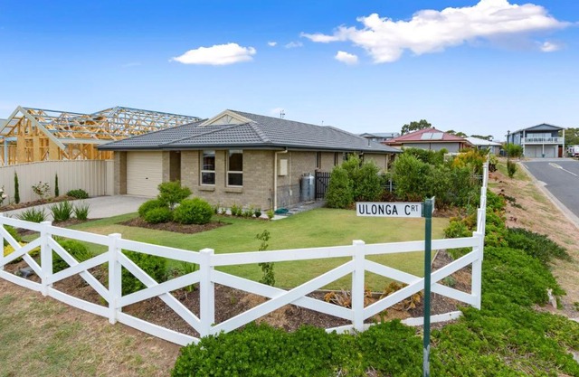 2 Ulonga Court