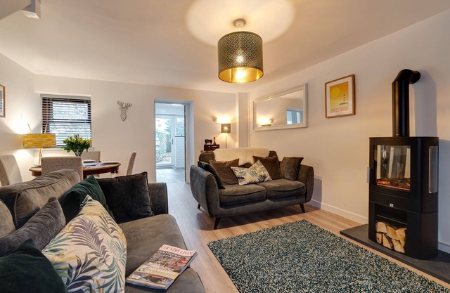 2 Ysgoldy, BETHESDA