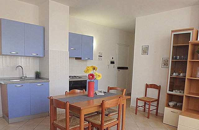 A 20 mètres de la plage, Grand appartement de trois pièces dans le centre