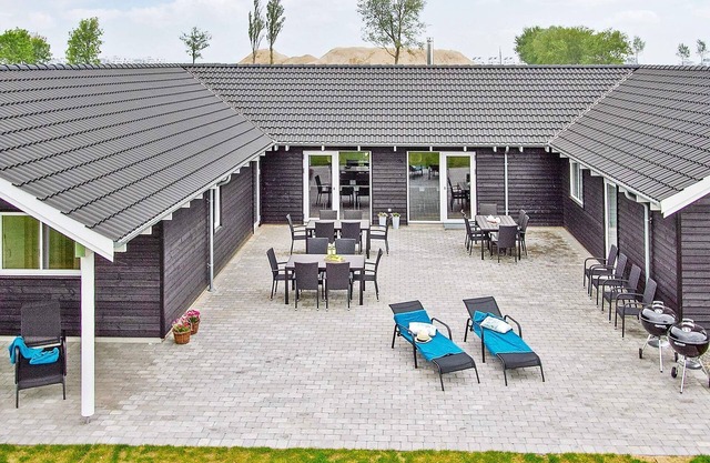 Maison de vacances pour 20 a Hasselberg