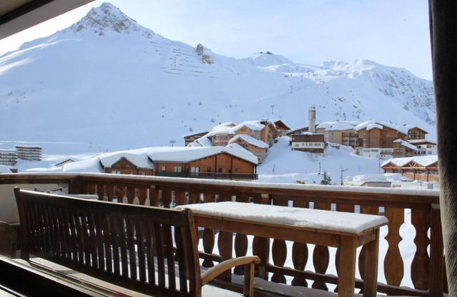 200m del centro estación, vista montaña, terraza, tv, local para esquís, 70m², Tignes