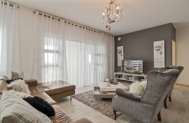 200sqm Amazing apartment, 3 bedrooms 3 bathroom apartment in Cape Town